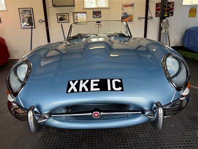 Jaguar+E Type
